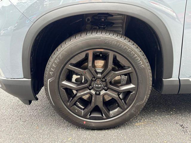 new 2025 Honda Pilot car, priced at $49,814