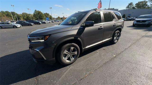 new 2025 Honda Pilot car, priced at $45,495