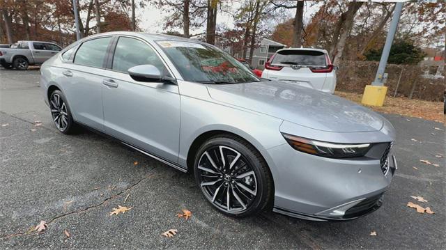 new 2025 Honda Accord Hybrid car, priced at $40,395