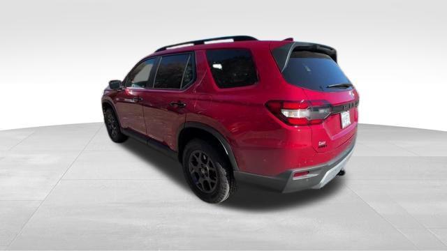 new 2025 Honda Pilot car, priced at $51,350