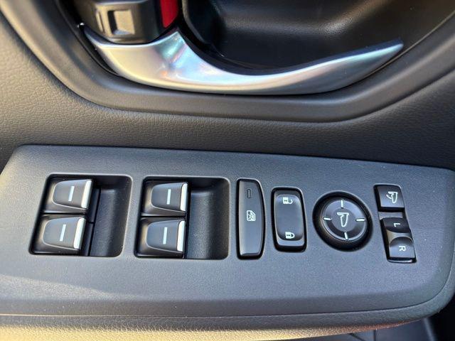 new 2025 Honda Pilot car, priced at $51,350