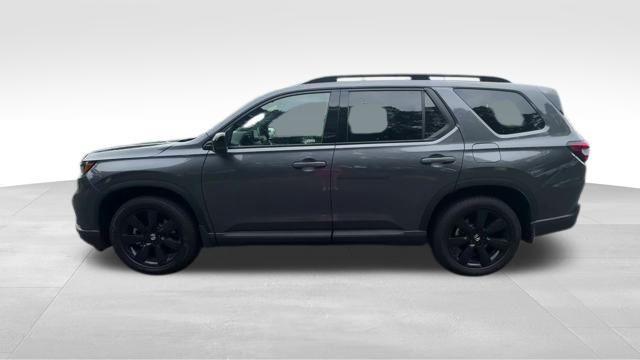 new 2025 Honda Pilot car, priced at $56,030