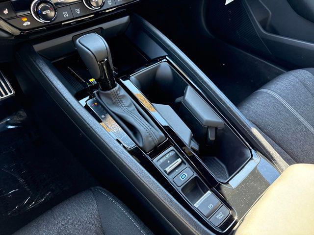 new 2025 Honda Accord Hybrid car, priced at $34,286