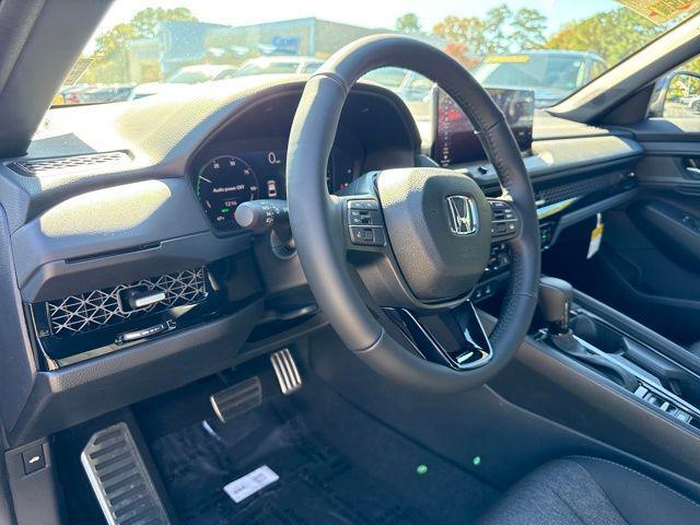 new 2025 Honda Accord Hybrid car, priced at $34,286