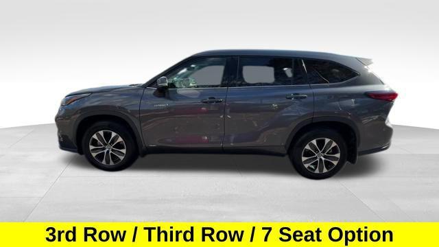 used 2021 Toyota Highlander Hybrid car, priced at $33,735