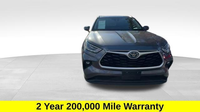 used 2021 Toyota Highlander Hybrid car, priced at $33,735