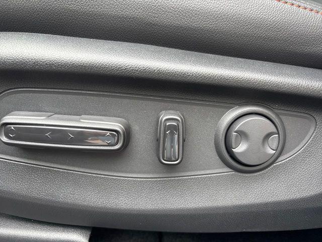 new 2026 Honda CR-V Hybrid car, priced at $40,175