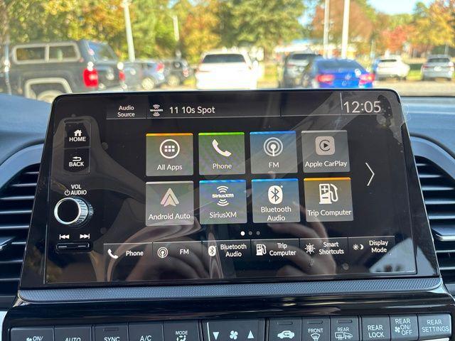 new 2026 Honda Odyssey car, priced at $42,164