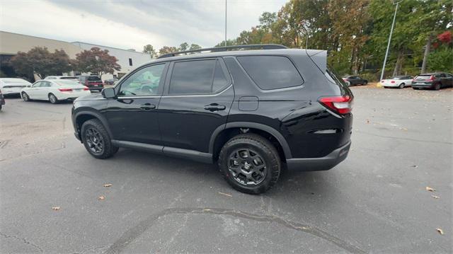 new 2025 Honda Pilot car, priced at $50,795