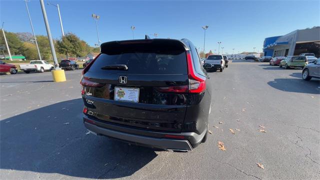 new 2025 Honda CR-V car, priced at $39,000