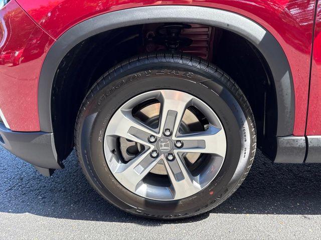 new 2025 Honda Pilot car, priced at $47,550