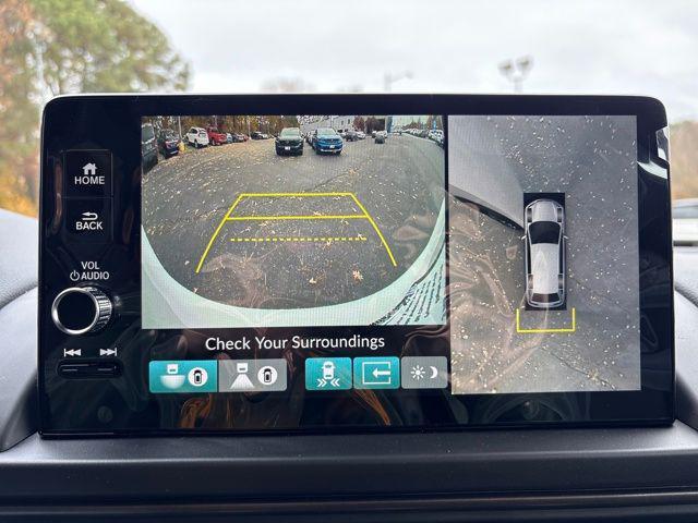 new 2025 Honda Pilot car, priced at $50,330