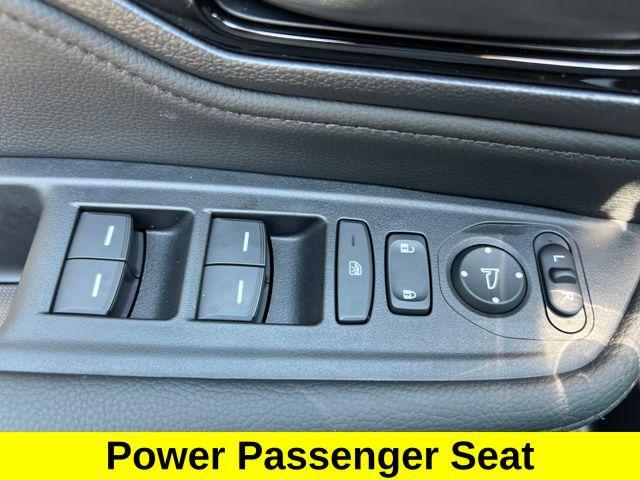 used 2025 Honda Odyssey car, priced at $45,608