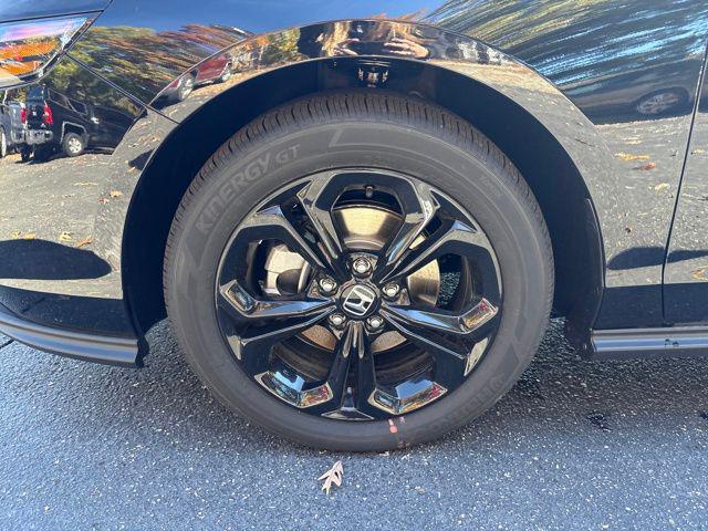 new 2025 Honda Accord car, priced at $30,419