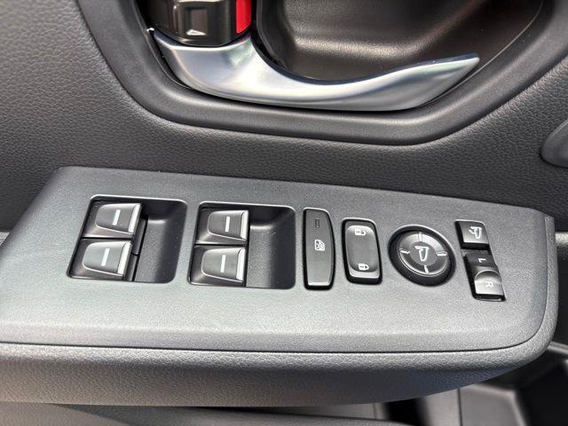 used 2025 Honda Pilot car, priced at $46,420