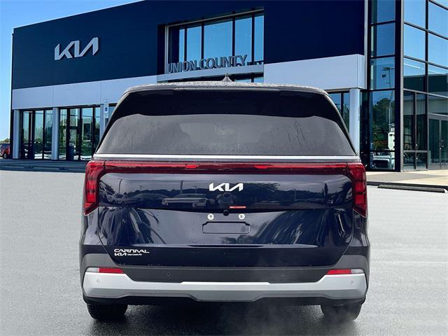 new 2025 Kia Carnival car, priced at $35,910