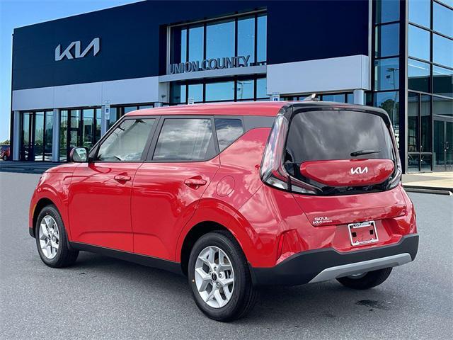 new 2025 Kia Soul car, priced at $23,768