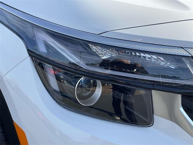 used 2024 Kia Seltos car, priced at $23,500