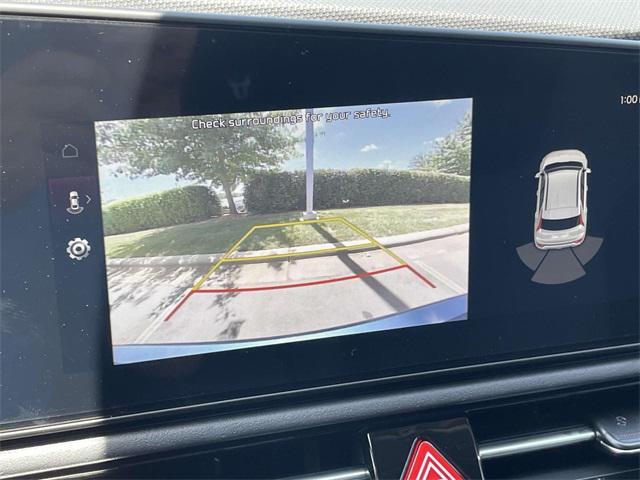 new 2025 Kia Niro Plug-In Hybrid car, priced at $33,960