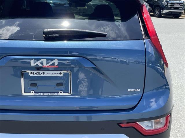 new 2025 Kia Niro Plug-In Hybrid car, priced at $33,960