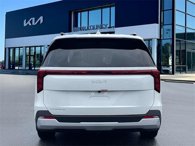 new 2025 Kia Carnival car, priced at $42,355