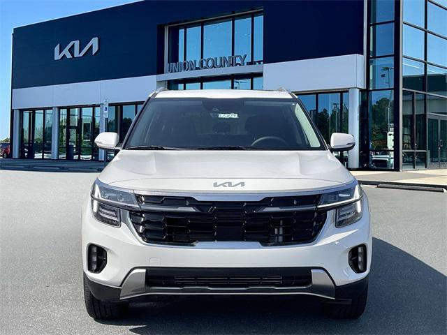 new 2025 Kia Seltos car, priced at $31,600