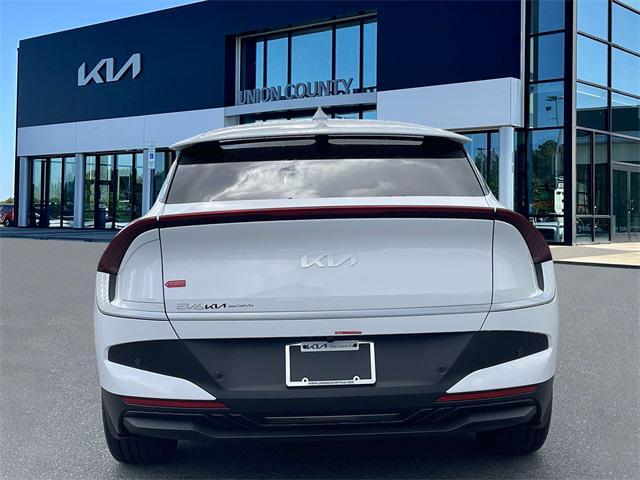 new 2025 Kia EV6 car, priced at $45,701