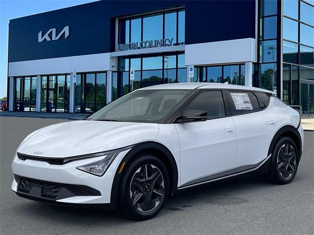 new 2025 Kia EV6 car, priced at $45,701