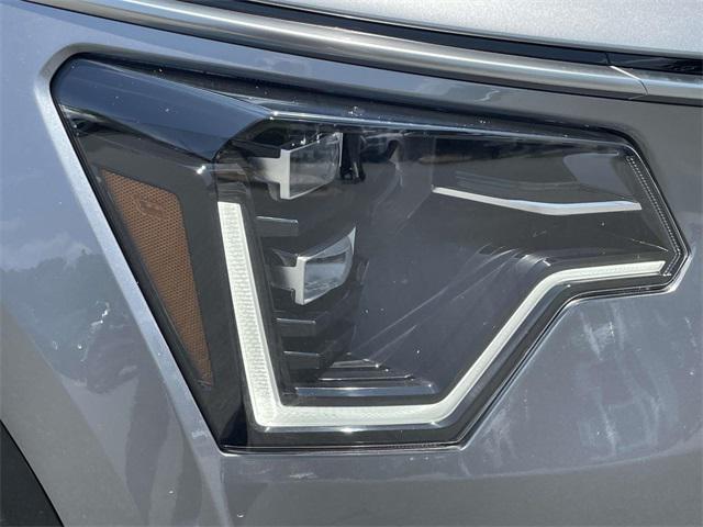 new 2025 Kia Niro car, priced at $34,717