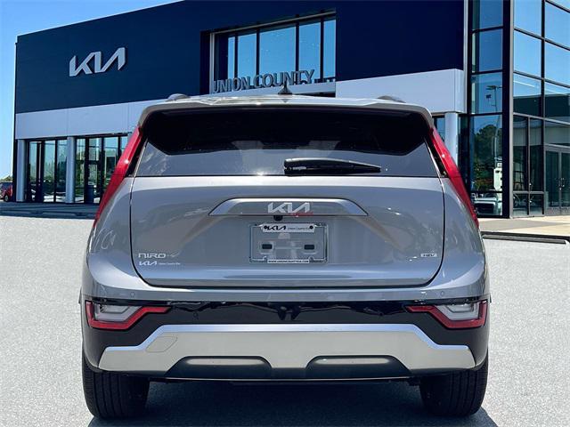 new 2025 Kia Niro car, priced at $34,717