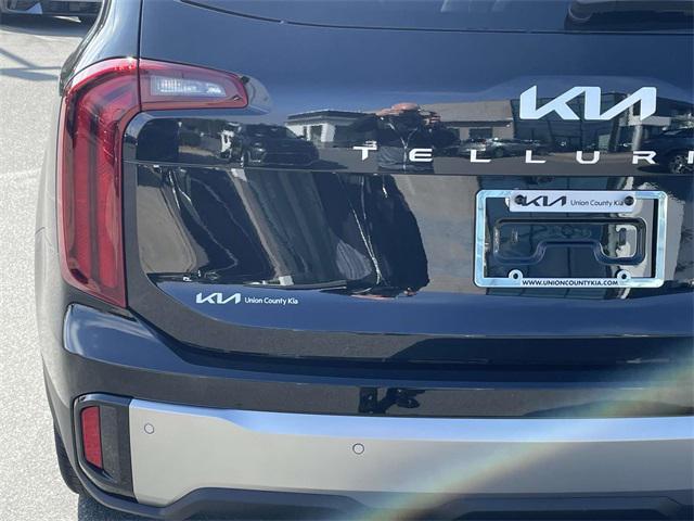 new 2025 Kia Telluride car, priced at $40,275