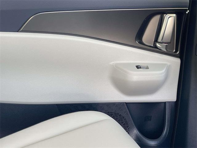 new 2026 Kia Carnival Hybrid car, priced at $49,608