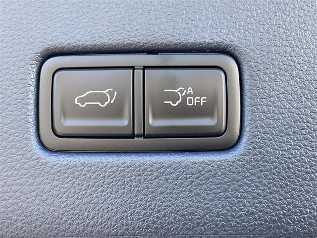 new 2026 Kia Carnival Hybrid car, priced at $49,608