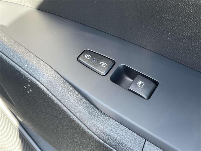 new 2025 Kia Sportage Hybrid car, priced at $29,272