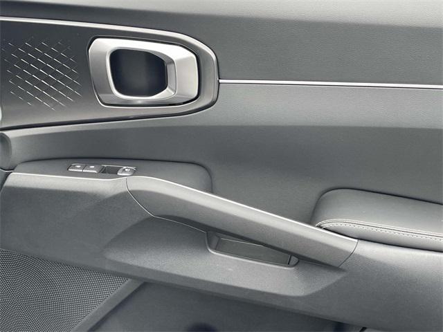 new 2025 Kia Sorento car, priced at $30,912