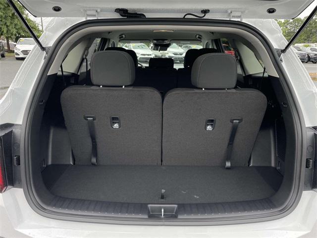 new 2025 Kia Sorento car, priced at $30,912