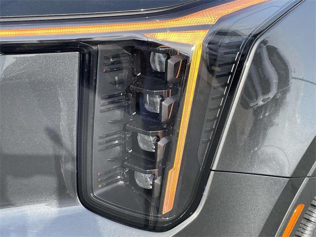 new 2025 Kia Sorento Hybrid car, priced at $39,898