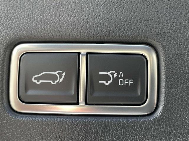 new 2025 Kia Sorento Hybrid car, priced at $39,898