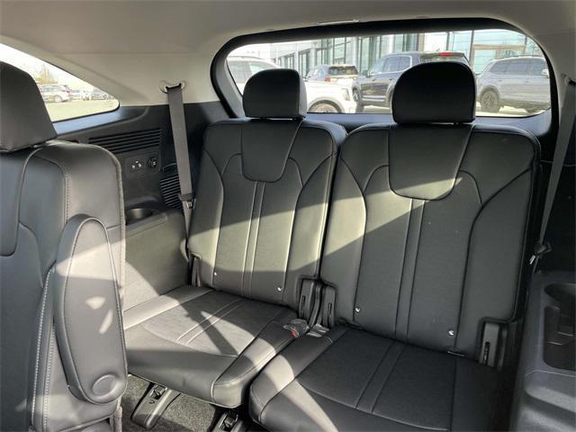 new 2025 Kia Sorento Hybrid car, priced at $39,898