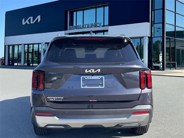 new 2025 Kia Sorento car, priced at $35,529