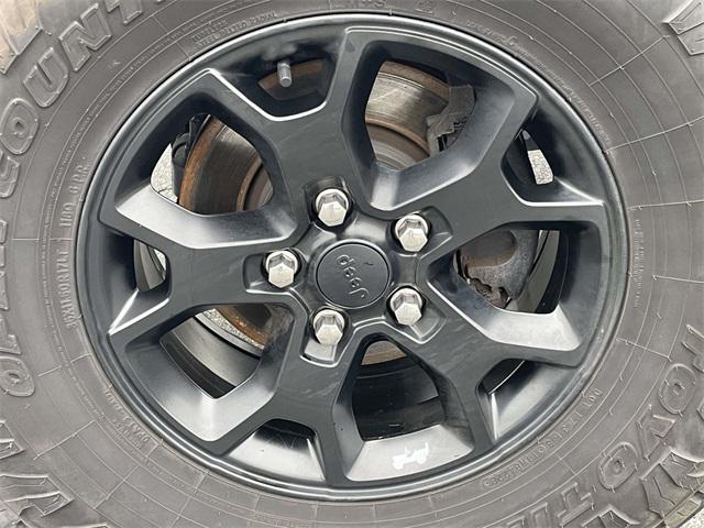 used 2022 Jeep Wrangler car, priced at $26,995