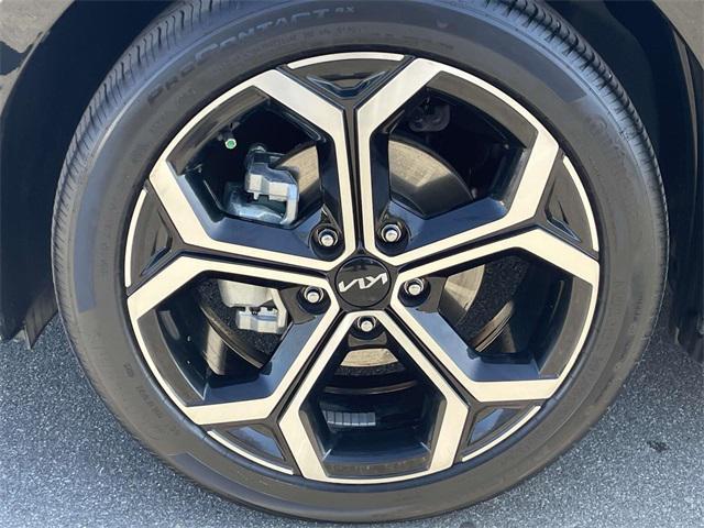 used 2024 Kia Niro car, priced at $28,497