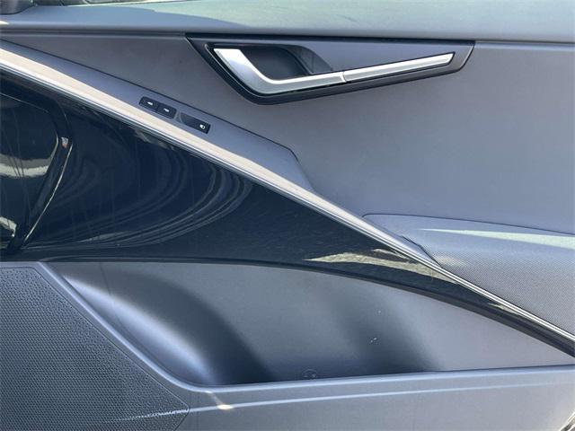 new 2025 Kia Niro EV car, priced at $34,301