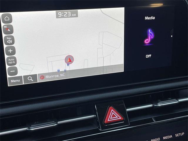new 2025 Kia Niro EV car, priced at $34,301