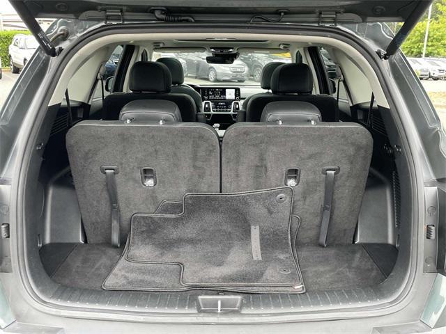 used 2022 Kia Sorento car, priced at $28,990