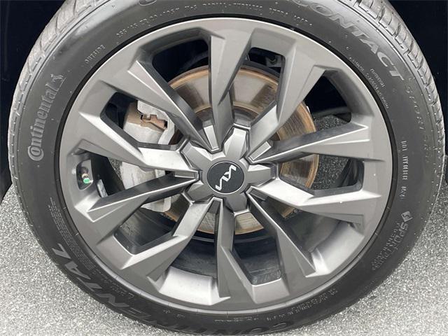 used 2022 Kia Sorento car, priced at $28,990