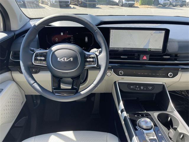 new 2025 Kia Carnival Hybrid car, priced at $55,529