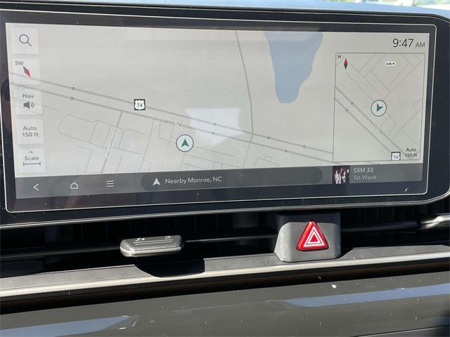 new 2025 Kia Carnival Hybrid car, priced at $55,529