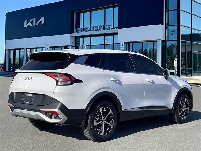 new 2025 Kia Sportage car, priced at $29,555