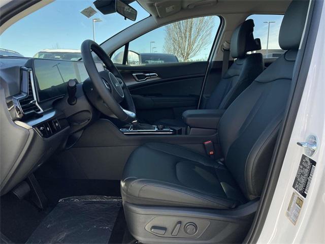 new 2025 Kia Sportage car, priced at $29,555